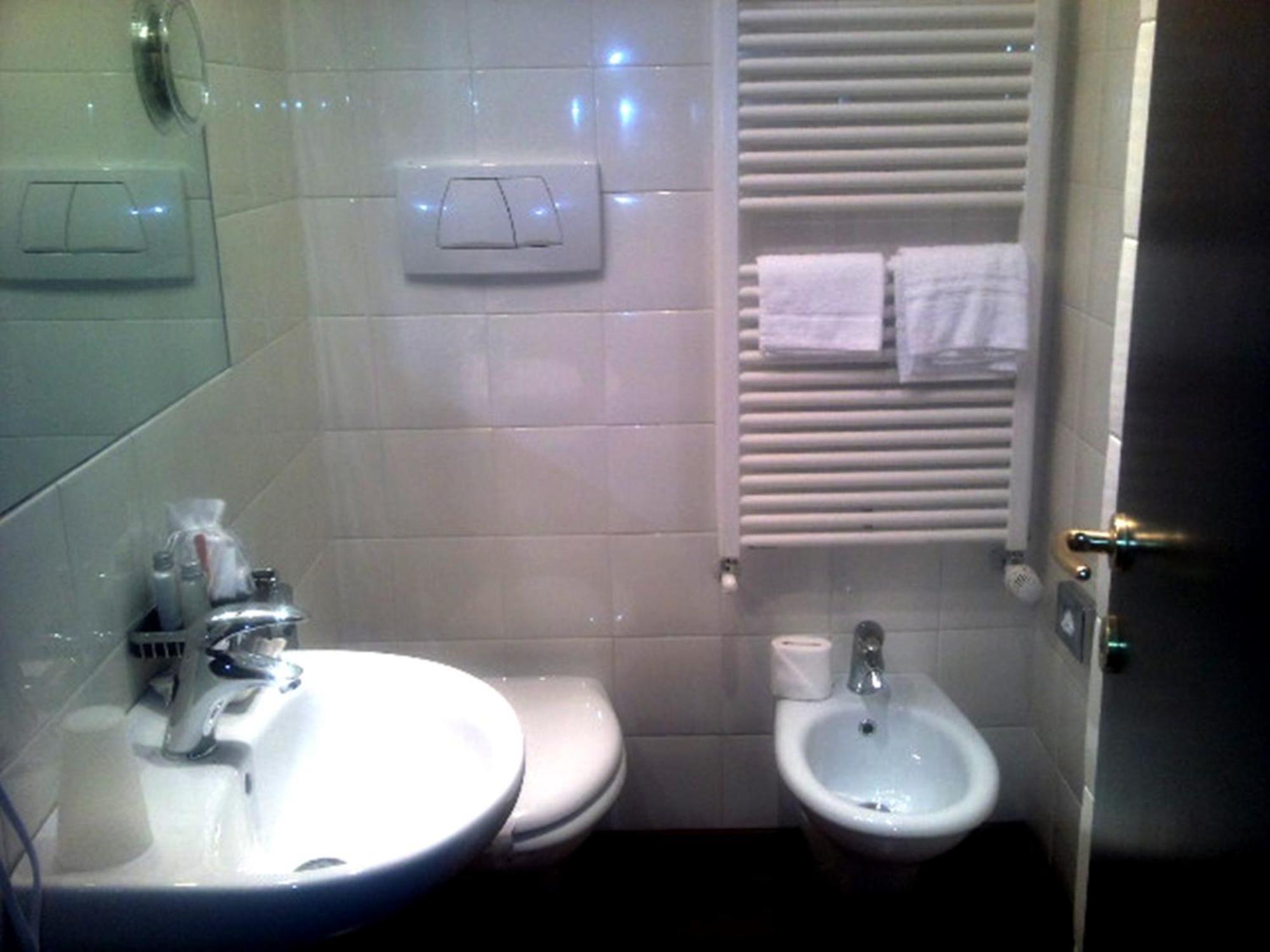 Hotel La Torre Moie Zimmer foto